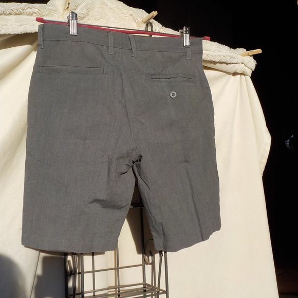 🖐5/$25🖐Burnside shorts GREY 30 waist - Picture 5 of 6